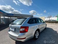 usata Skoda Octavia Octavia 1.6 TDI CR 90 CV Wagon Executive