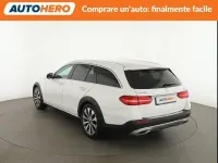 Gebraucht Mercedes E220 All-Terrain Business 194 PS (142 kW) 2019 Weiß Kombi