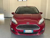 Gebraucht Ford Fiesta Business Edition 75 PS (55 kW) 2013 Violett Kleinwagen
