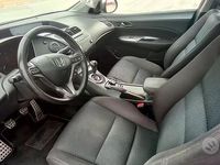 Usata Honda Civic 99 CV (72 kW) 2010 Marrone Berlina