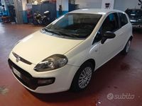 Usata Fiat Punto Evo 69 CV (50 kW) 2011 Bianco Utilitaria