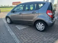 Usata Mercedes A160 82 CV (60 kW) 2010 Grigio Berlina