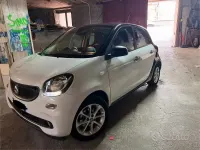 Usata Smart ForFour 71 CV (52 kW) 2019 Bianco Utilitaria