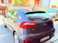 Usata Kia Rio 85 CV (62 kW) 2015 Grigio Berlina