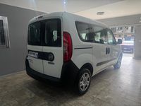 Usata Fiat Doblò 95 CV (69 kW) 2017 Bianco Monovolume