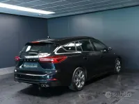 Usata Ford Focus ST-Line 125 CV (91 kW) 2025 Nero Station wagon