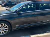 Usata VW Passat 150 CV (110 kW) 2015 Grigio Station wagon