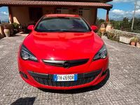 Usata Opel Astra GTC 136 CV (100 kW) 2017 Rosso Berlina