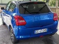 Usata Suzuki Swift 83 CV (61 kW) 2021 Blu/azzurro Berlina