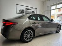 usata Alfa Romeo Giulia /2.2cc 150cv/Diesel/2017/