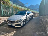 Usata Mercedes CLA220 2018 Grigio Berlina