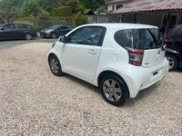 Usata Toyota iQ Sol 68 CV (50 kW) 2009 Bianco Utilitaria