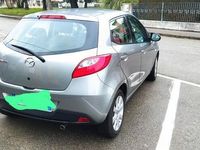 Usata Mazda 2 75 CV (55 kW) 2010 Grigio Utilitaria