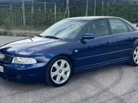 Usata Audi S4 Ambiente 264 CV (194 kW) 2000 Blu/azzurro Berlina