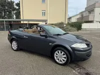 Usata Renault Mégane Cabriolet Dynamique 106 CV (77 kW) 2006 Grigio Cabrio