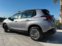 Usata Peugeot 2008 82 CV (60 kW) 2017 Grigio SUV