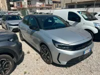 Usata Opel Corsa 100 CV (73 kW) 2025 Crystal silver Utilitaria