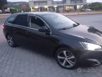 Usata Peugeot 308 120 CV (88 kW) 2016 Nero Station wagon