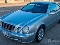 Usata Mercedes CLK200 Avantgarde 192 CV (141 kW) 2000 Argento Coupé