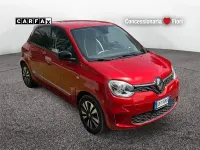 Usata Renault Twingo Techno 60 kW (82 CV) 2023 Rosso Utilitaria