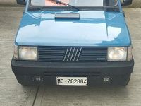 Usata Fiat 750 34 CV (25 kW) 1988 Berlina