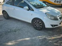 Usata Opel Corsa 75 CV (55 kW) 2010 Bianco Utilitaria