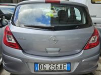 usata Opel Corsa 1.2 neopatentati