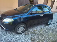 Usata Lancia Ypsilon 69 CV (50 kW) 2018 Utilitaria