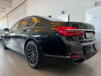 Usata BMW 730 265 CV (194 kW) 2018 Grigio Berlina