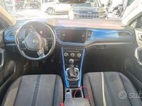 Usata VW T-Roc Style 115 CV (84 kW) 2018 Blu SUV