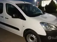 Usata Peugeot Partner Tepee Access 75 CV (55 kW) 2017 Bianco Monovolume