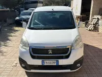 Usata Peugeot TePee Outdoor 120 CV (88 kW) 2018 Bianco Station wagon