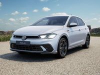 Nuova VW Polo R-line Plus 95 CV (69 kW) 2025 Reflex silver metallizzato ner Utilitaria