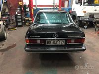 Usata Mercedes 300 125 CV (91 kW) 1981 Nero Coupé