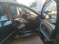 Usata Renault Laguna III 175 CV (128 kW) 2013 Nero Station wagon