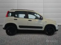 Usata Fiat Panda 4x4 S 85 CV (62 kW) 2020 Bianco Utilitaria