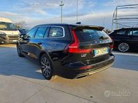 Usata Volvo V60 Inscription 253 CV (186 kW) 2021 Nero Station wagon