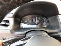 Usata VW Caddy 102 CV (75 kW) 2018 Grigio Monovolume