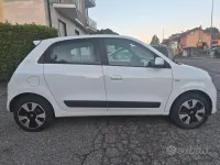 Usata Renault Twingo SE 69 CV (50 kW) 2015 Bianco Utilitaria