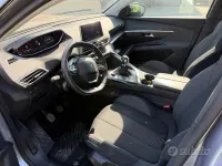 Usata Peugeot 3008 Active 131 CV (96 kW) 2022 Grigio SUV