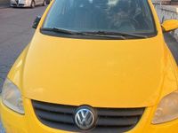 Usata VW Fox 69 CV (50 kW) 2005 Giallo Utilitaria