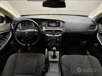 Usata Volvo V40 120 CV (88 kW) 2018 Nero Station wagon