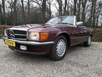 Usata Mercedes 560 230 CV (169 kW) 1986 Rosso Cabrio
