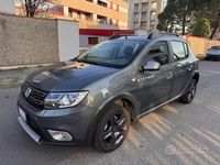 Usata Dacia Sandero 2017 Grigio Berlina