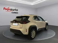 Usata Toyota Yaris Cross Active 116 CV (85 kW) 2024 Super white SUV