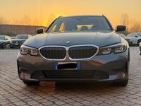 Usata BMW 320e 190 CV (139 kW) 2020 Grigio Station wagon