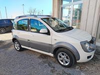 Usata Fiat Panda Cross 77 CV (56 kW) 2011 Bianco Utilitaria