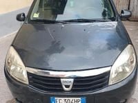 Gebraucht Dacia Sandero 75 PS (55 kW) 2010 Schwarz Limousine