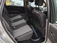 Usata Renault Scenic E-Tech 106 CV (77 kW) 2006 Grigio Monovolume