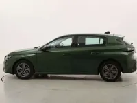Gebraucht Peugeot 308 Active 131 PS (96 kW) 2022 Grün Limousine